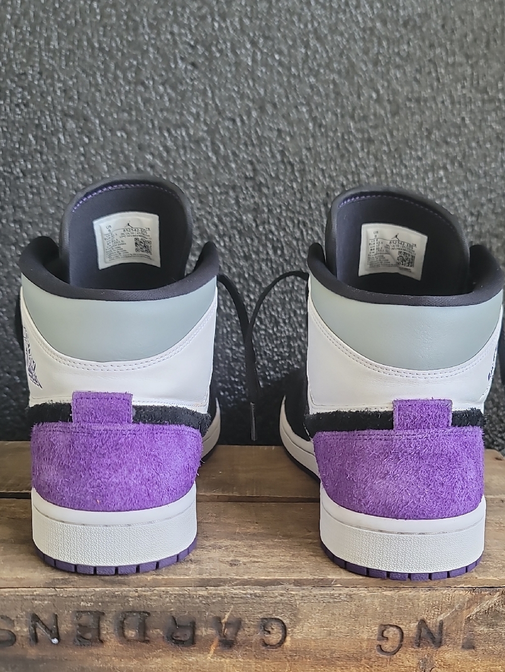 Nike Air Jordan 1 Mid SE "Varsity Purple" Mens 9 Great Cond! Fast Shipping - Picture 6 of 12